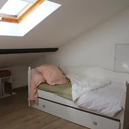 La Belle Escale, Calme, Avec Parking, Apartment Aix-les-Bains