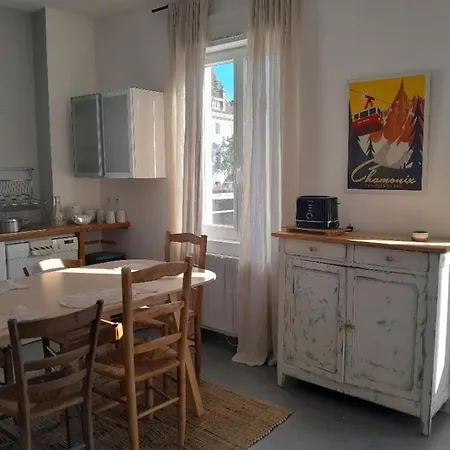 La Belle Escale, Calme, Avec Parking, * Εξ Λε Μπαν